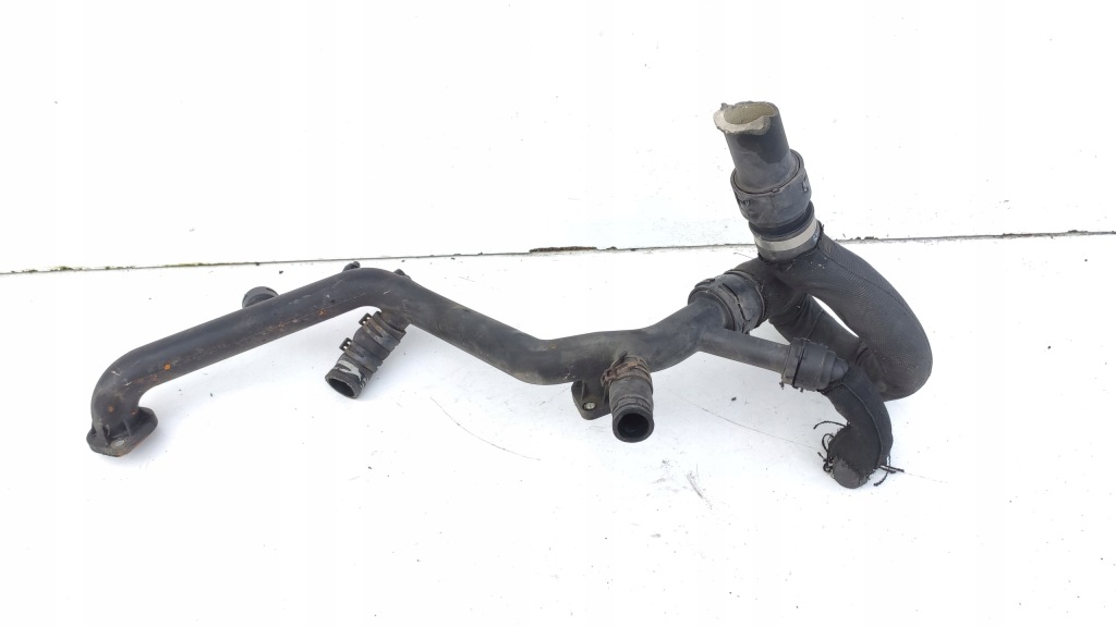 фото №1, Audi a6 c6 3.2 fsi шланг wąż wody 4f0121101f