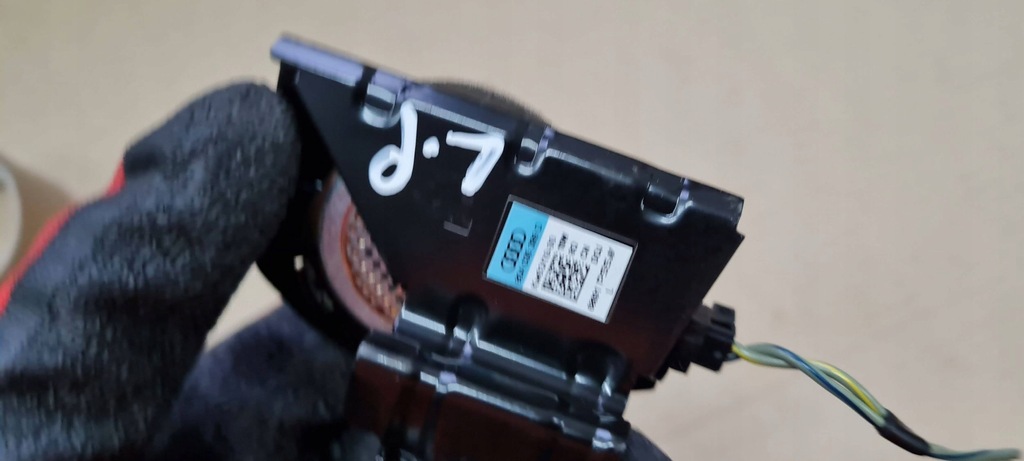 фото №8, Sq5 80a q5 динамик стойка левый bangolufsen 80a035399d