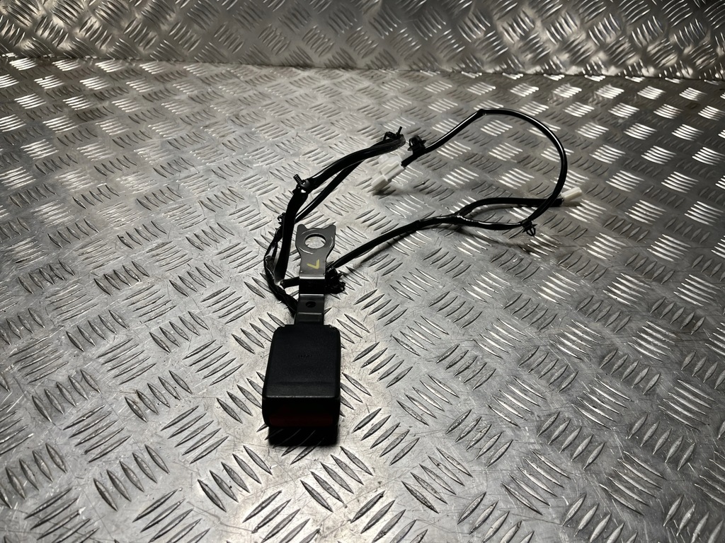 фото №1, Клипса поперечина сиденье перед левая mitsubishi eclipse cross 17-