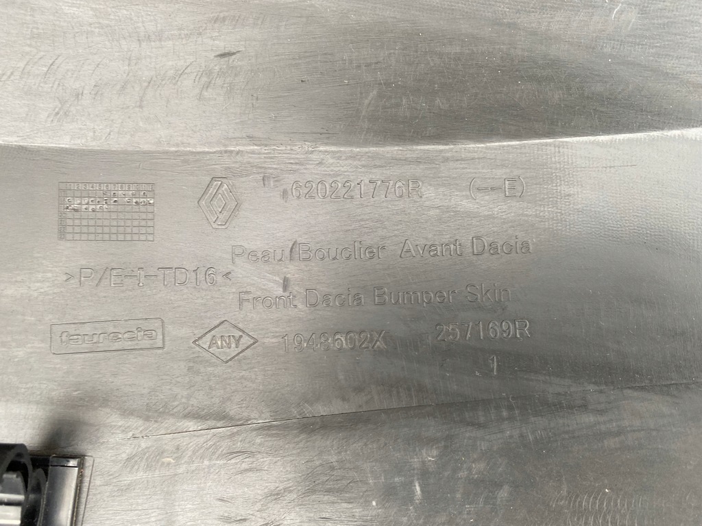 фото №6, Бампер перед передній dacia duster 2 ii