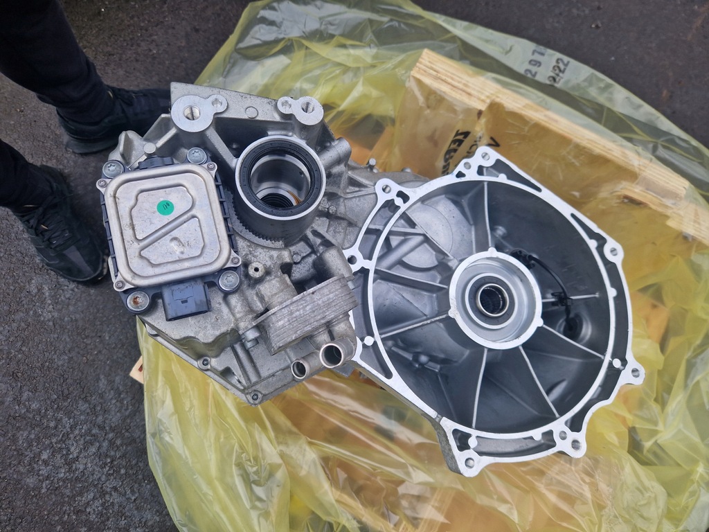 фото №10, Коробка передач привод электрический audi e-tron e tron gt задняя задний 0me300041b