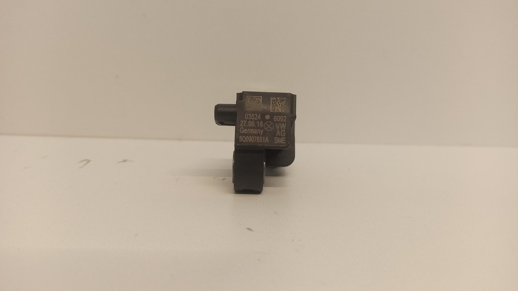 фото №5, Vw tiguan ii датчик удару 5q0907651a