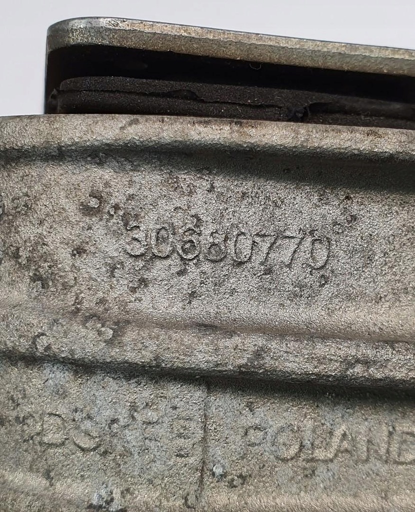 фото №5, Кронштейн подушка двигуна volvo s80 2.4 b 30680770