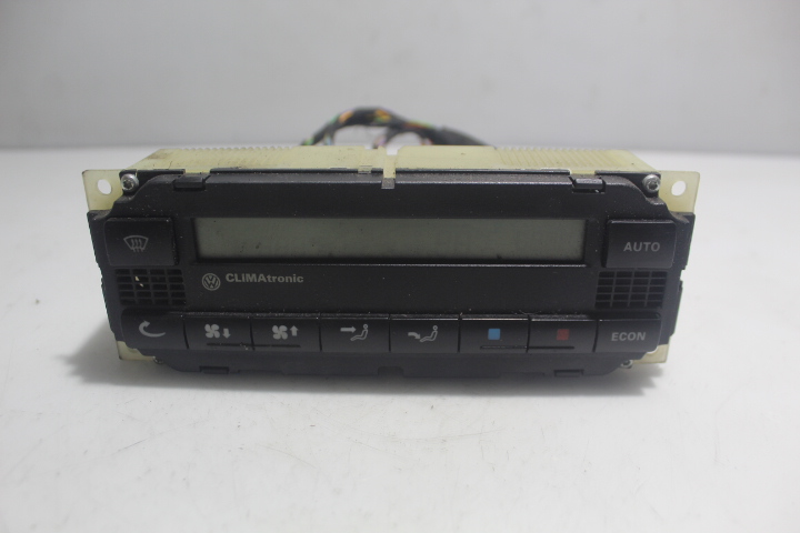 фото №1, Панель керування обдув volkswagen golf iv