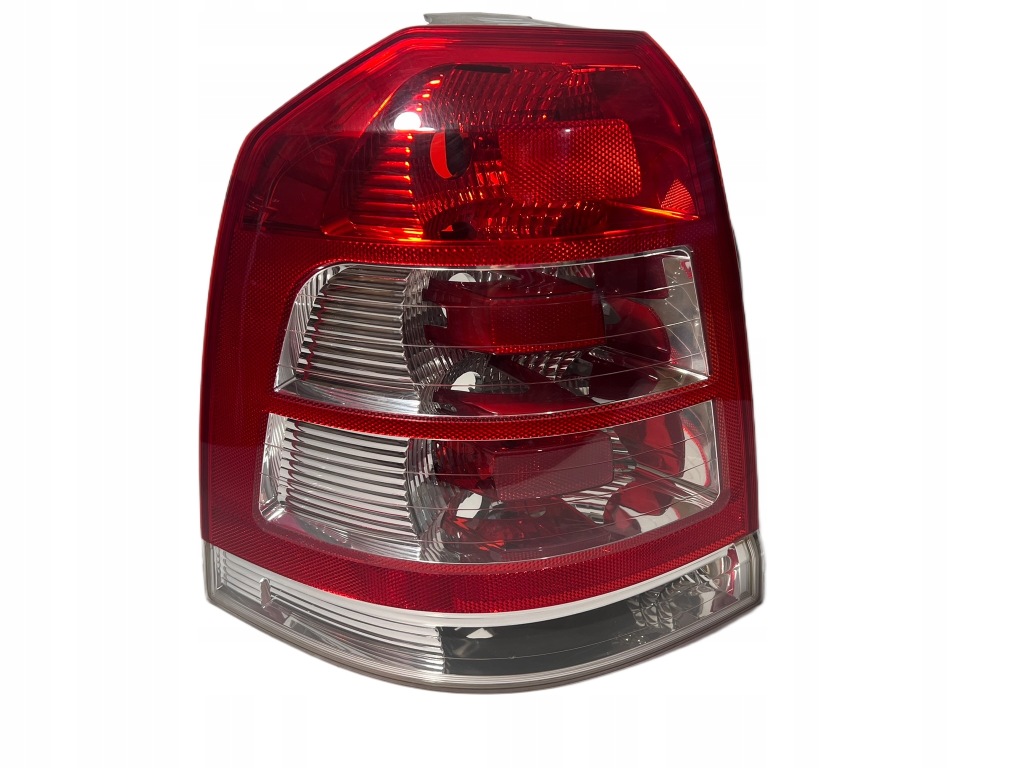 фото №1, Лампа левая задняя opel zafira b 1.9 cdti 13260853l