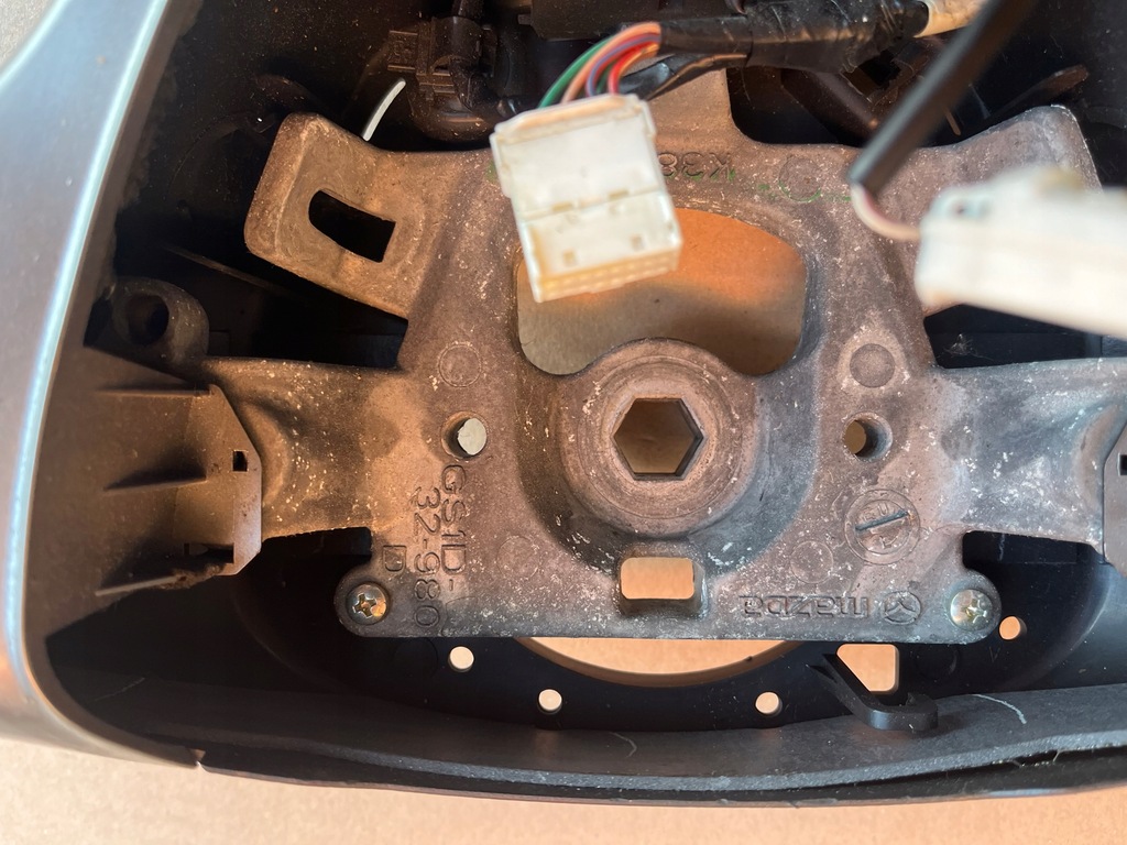 фото №7, Повітропровід шкіра мультифункція mazda 6 ii gh gs1d-32-980