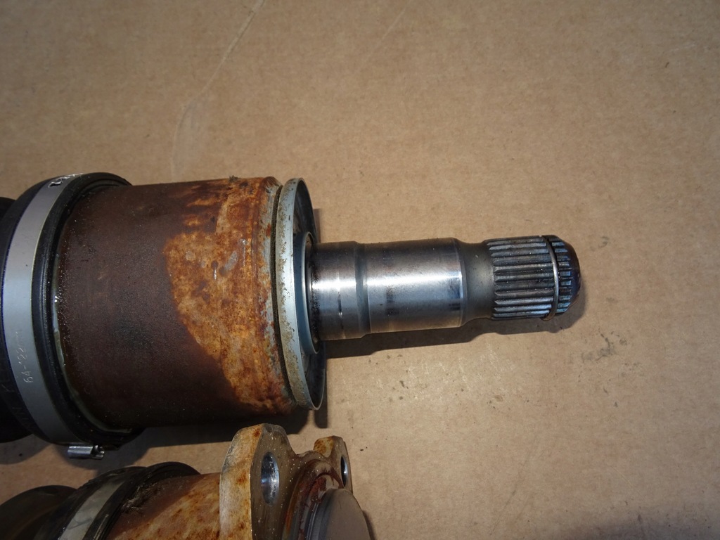 фото №5, Mitsubishi l200 2.4 привідний вал ліва права перед