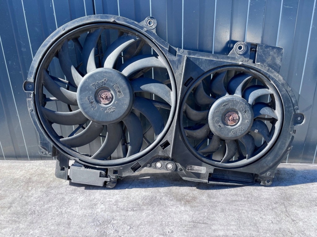 Купити Вентилятор радіатора audi a6 c6 3.2 fsi