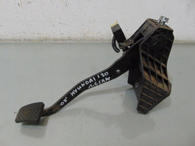 фото №1, Педаль тормоза hyundai i30 i 1.6 crdi