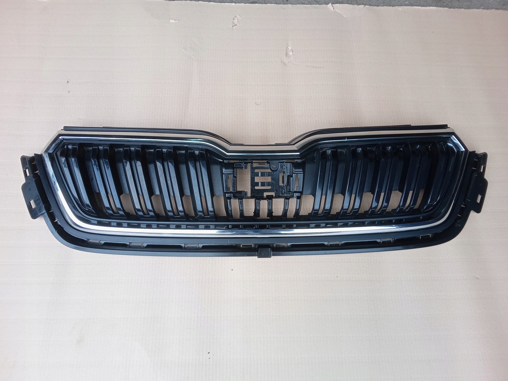 фото №1, Skoda kamiq 19- решётка радиатора решётка радиатора хром