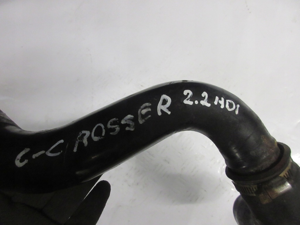 Труба пабтрубок  шланг воздуха интеркулер turbo citroen c-crosser 2.2 hdi Оригинал