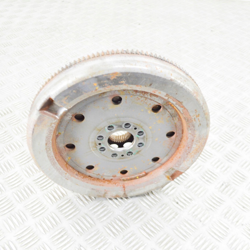 фото №5, Volkswagen arteon 2018 колесо маховик