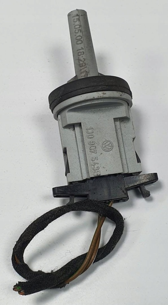 Купить Датчик температуры внутренней vw bora 1.8 t