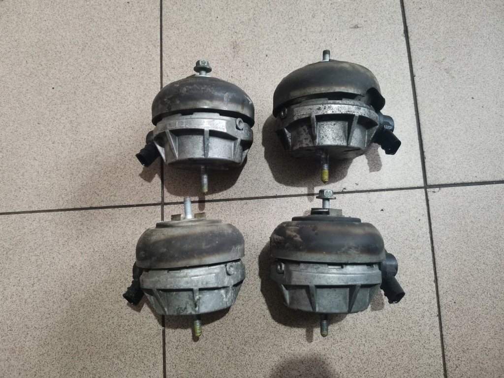фото №1, Подушка двигуна audi a6 s6 c5 4.2 v8