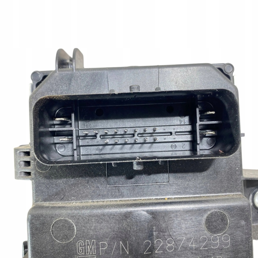 фото №7, Chevrolet camaro 2013 блоки управления