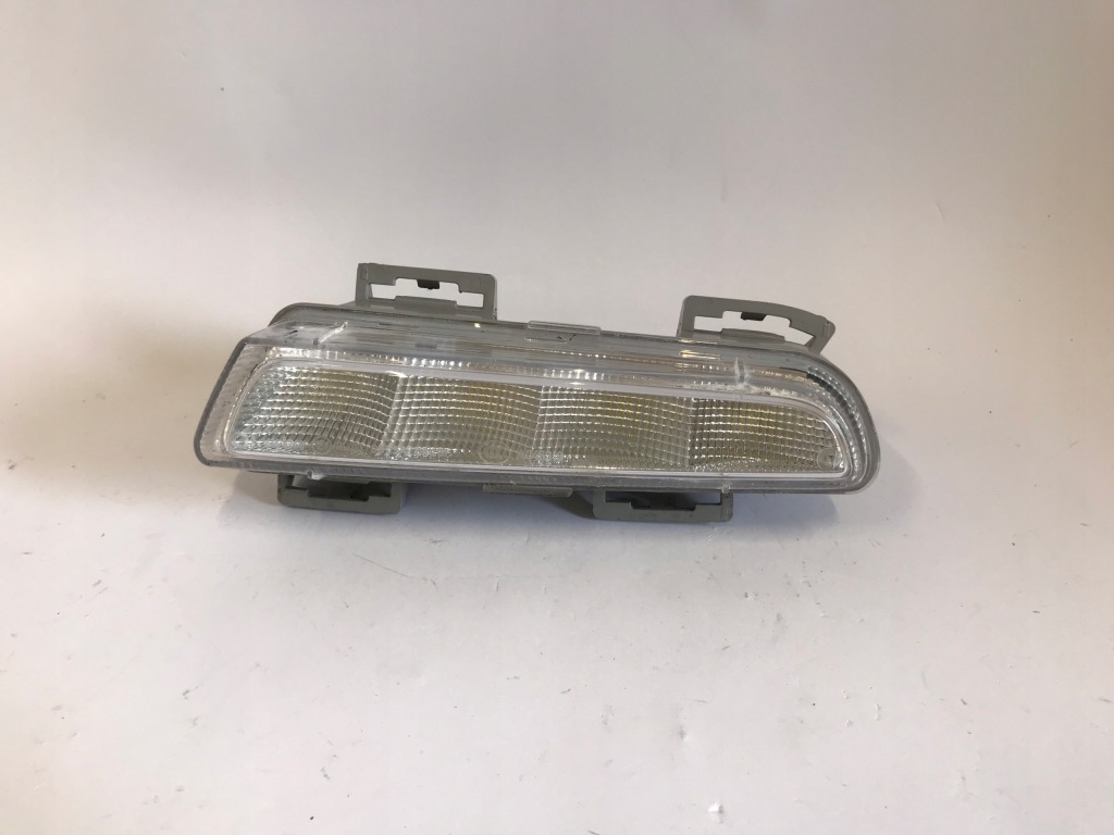 Купити Smart fortwo 2 2 12-15 рестайлінг  протитуманна фара led drl лівий