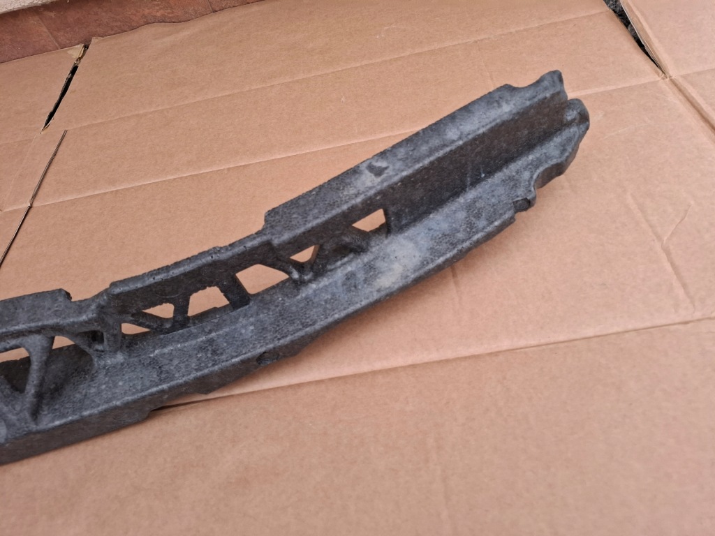 фото №2, Абсорбер пена bmw 3 f30 f31 оригинал