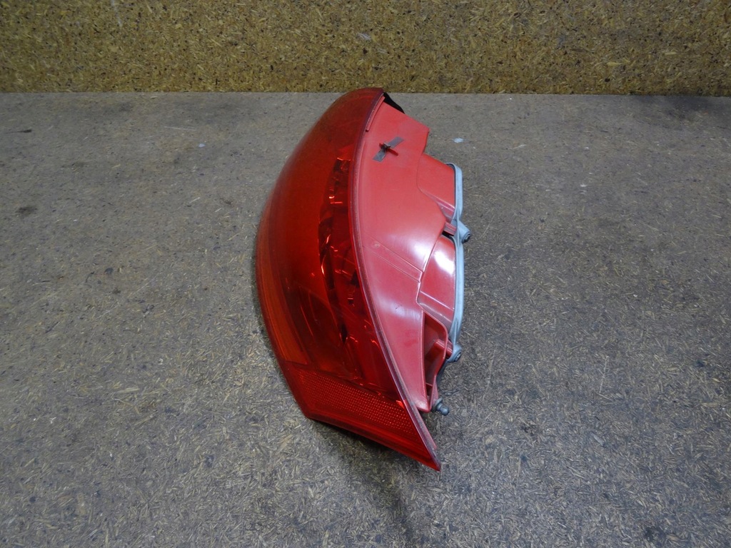 фото №8, Audi tt 8j 06-14 лампа правая правый задняя задняя 8j0945096b