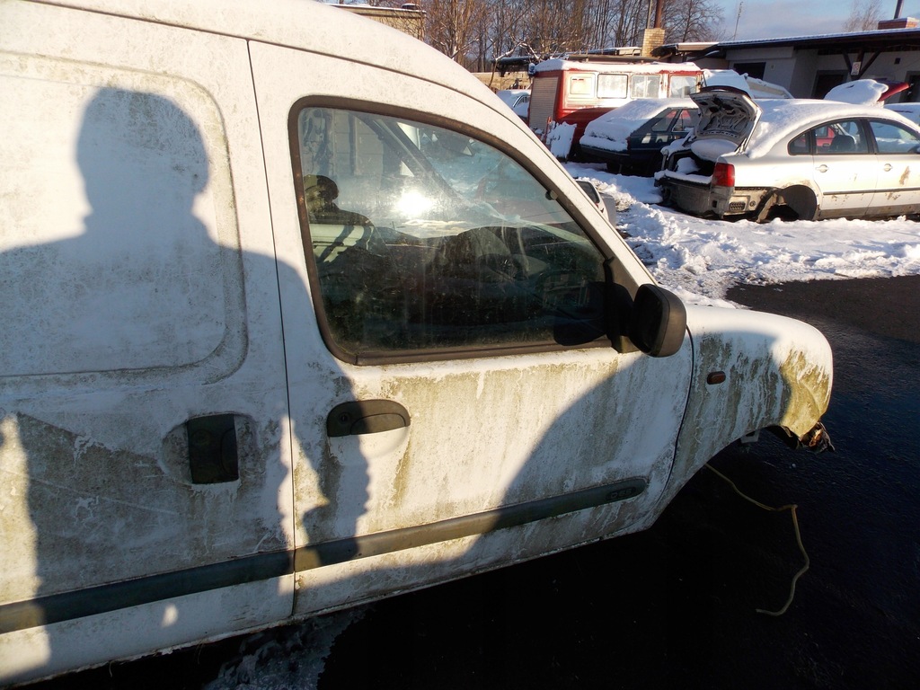 фото №1, Дверь передние правое renault kangoo 98-03 kpl
