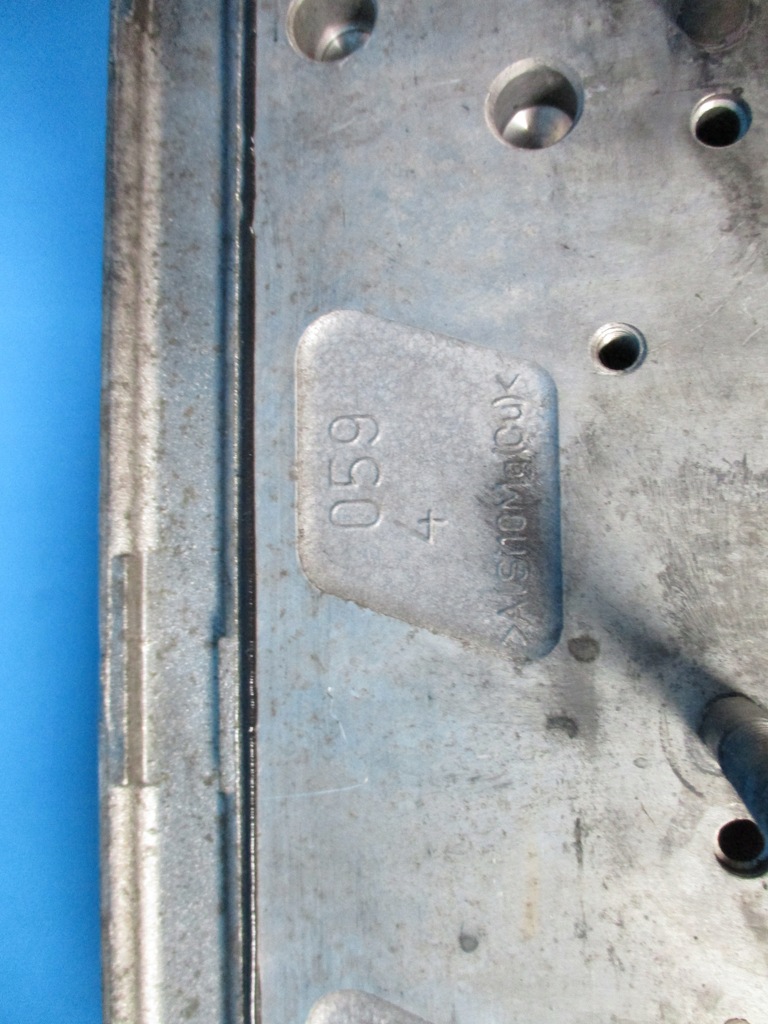 фото №6, Головка правая audi a6 c6 2.7 tdi 0594