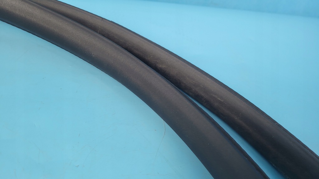 фото №7, Mercedes eqe w295 23r прокладка дверь правый перед кузовная a2956970200