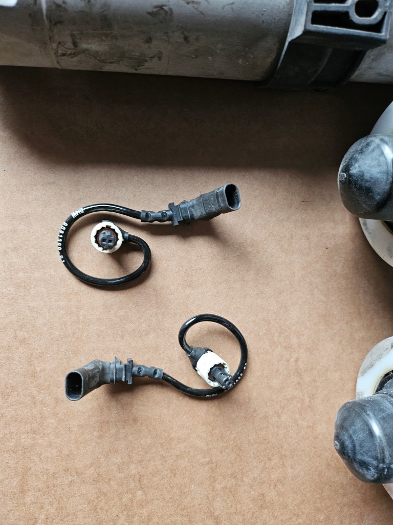 Амортизатор амортизационная стойка перед правый 8091350 bmw m3 m4 m2 с Разборки