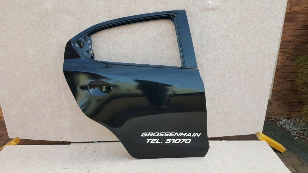 фото №1, Дверь задняя правое mazda 2 14-16r