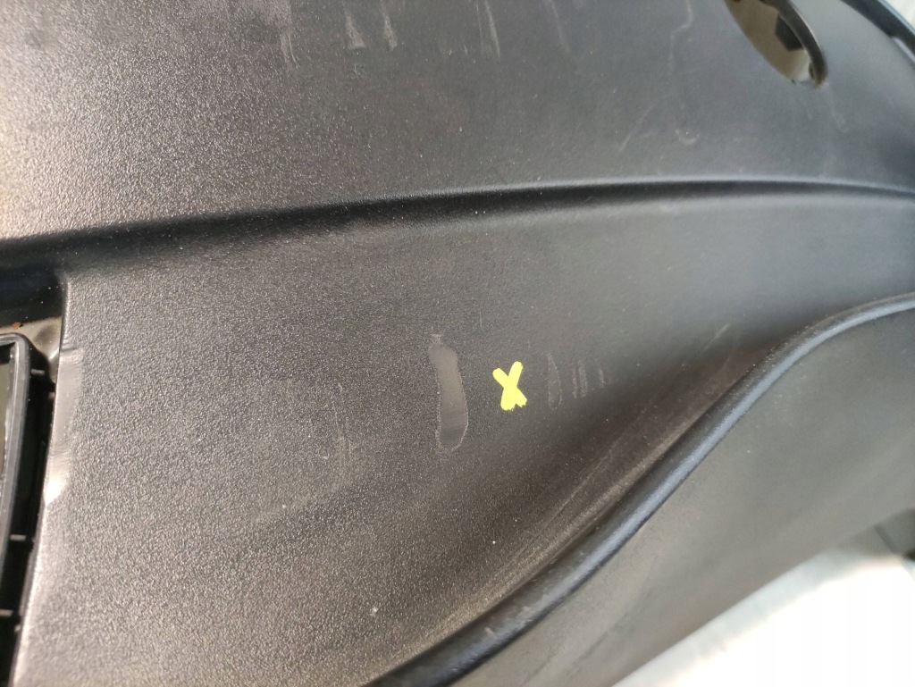 фото №7, Tesla model y накладка молдинг спойлер бампера задня 149376300a