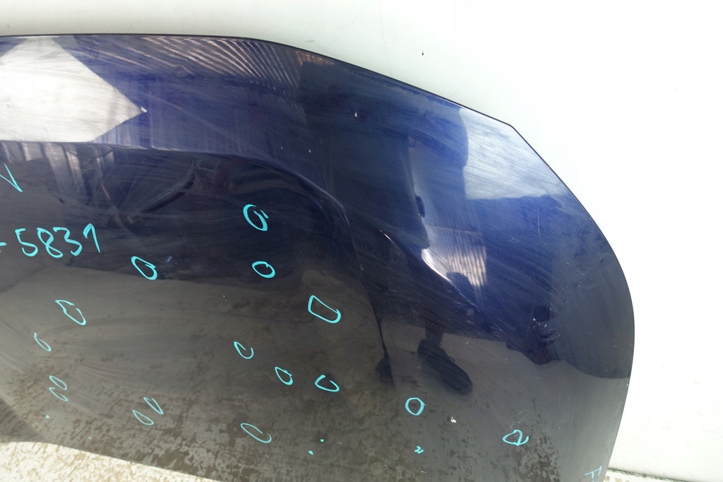 фото №10, Toyota venza 2020- кришка капот двигуна