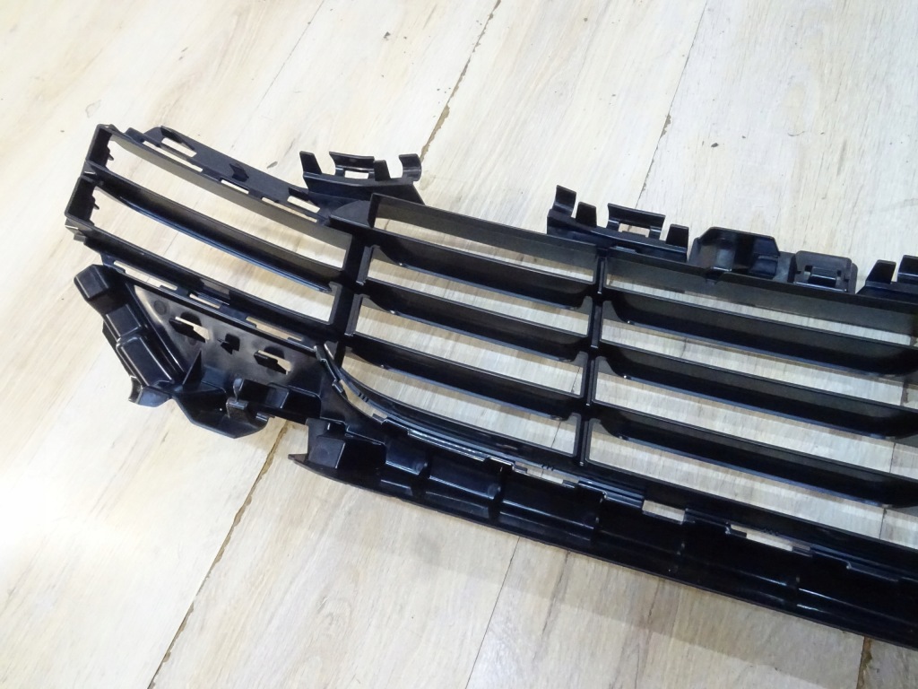 7429002 решітка бампера середня bmw f39 x2 оригінал - оригінал llu Київ