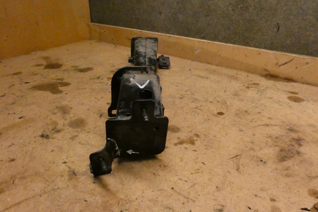 фото №10, Зона деформации левая правая кронштейн renault talisman 5015701f 4915700l