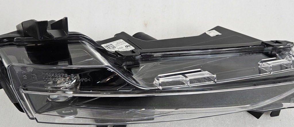 Противотуманная фара drl led high правый tesla model y 2020- Недорого