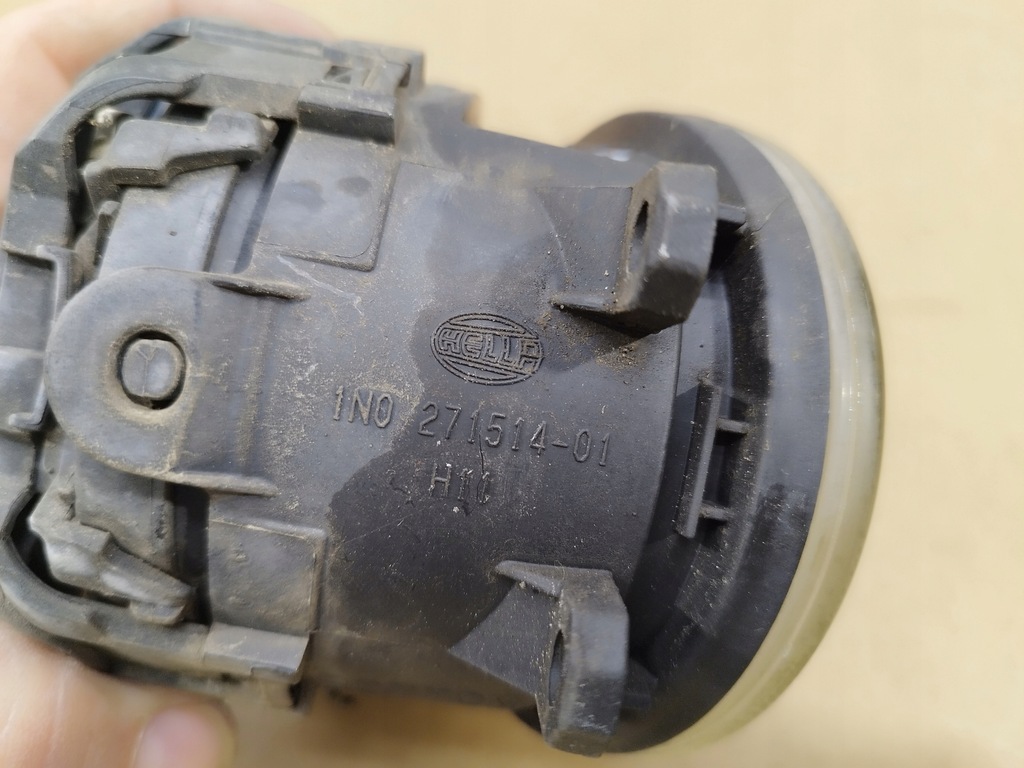 фото №8, Протитуманна фара + решітка правий бампер перед toyota corolla verso ii lift 2007-2009