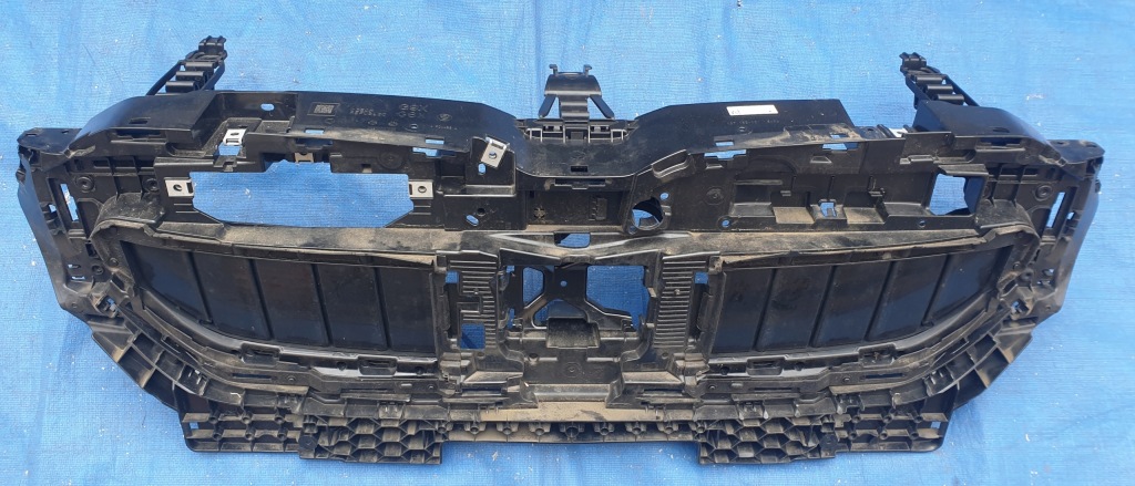 фото №1, Bmw 5 g60 g61 g90 капот крышка передняя перед решётка радиатора решётка радиатора решётка радиатора заглушка