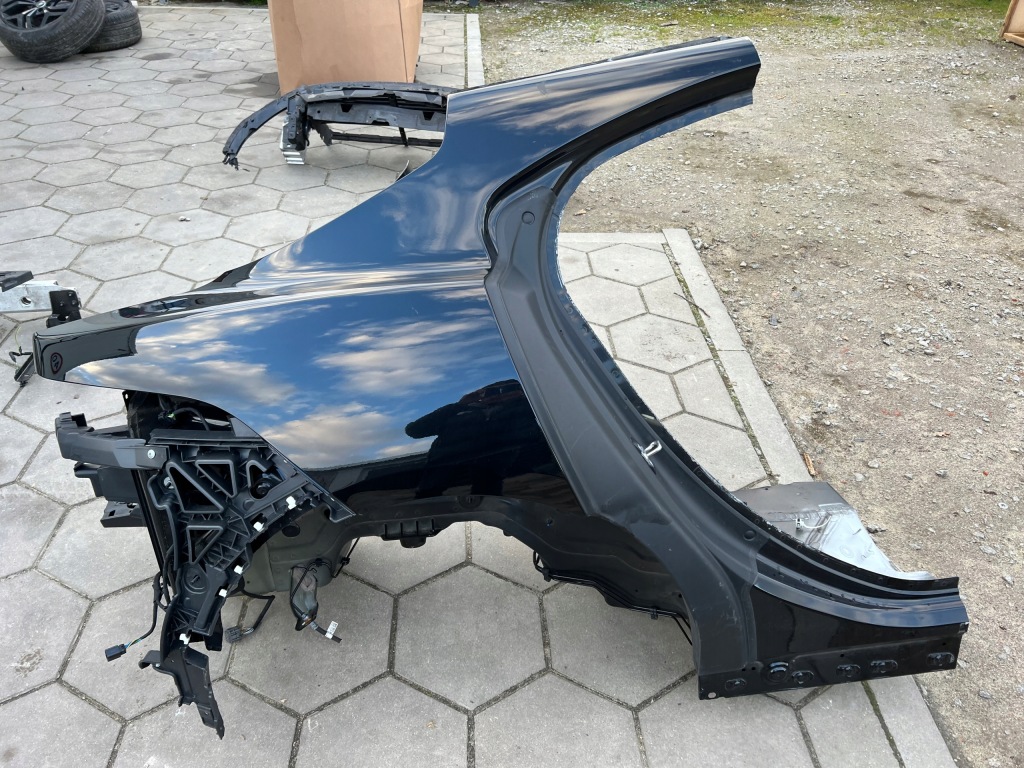 фото №1, Jaguar i pace x590 крила задній правий задня чверть