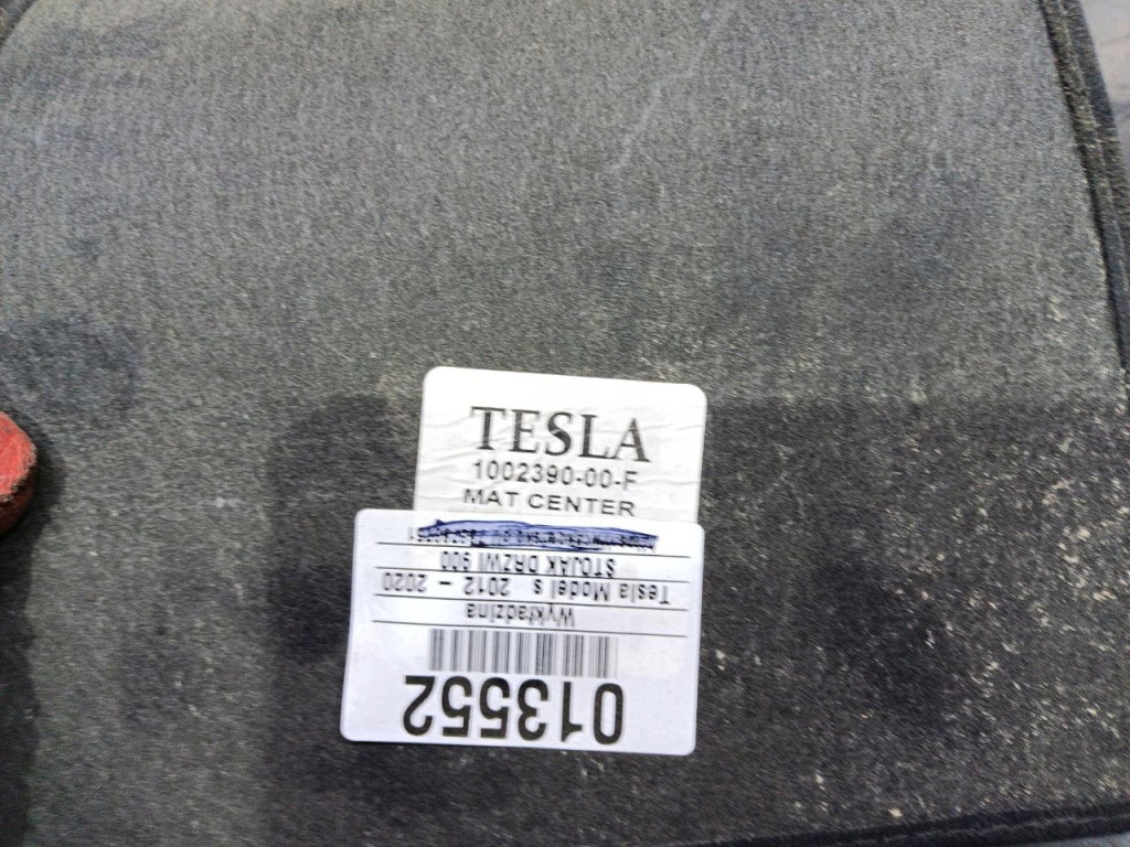 Купить Tesla model s обшивка туннель мат 1002390-00-f