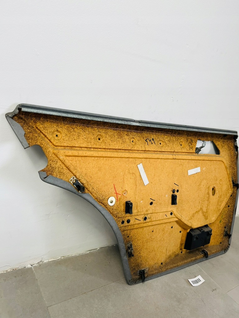 фото №10, Обшивка дверь правый задний mercedes w124 sedan siwy szary