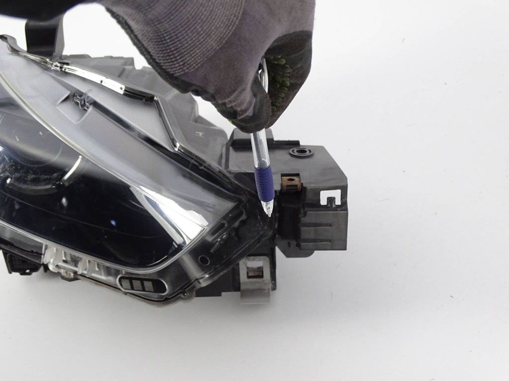 фото №7, Лампа перед передня права mazda cx3 cx-3 10 pin