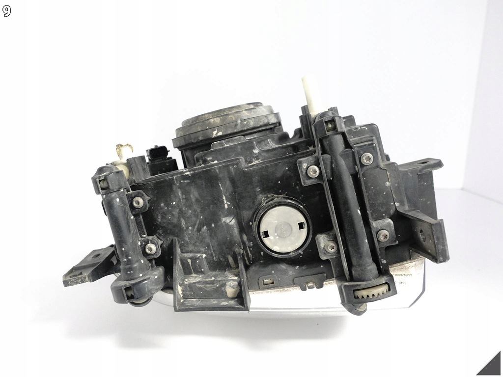 фото №10, Nissan cabstar renault maxity 07-14 лампа zwykła/halogen ліва перед eu