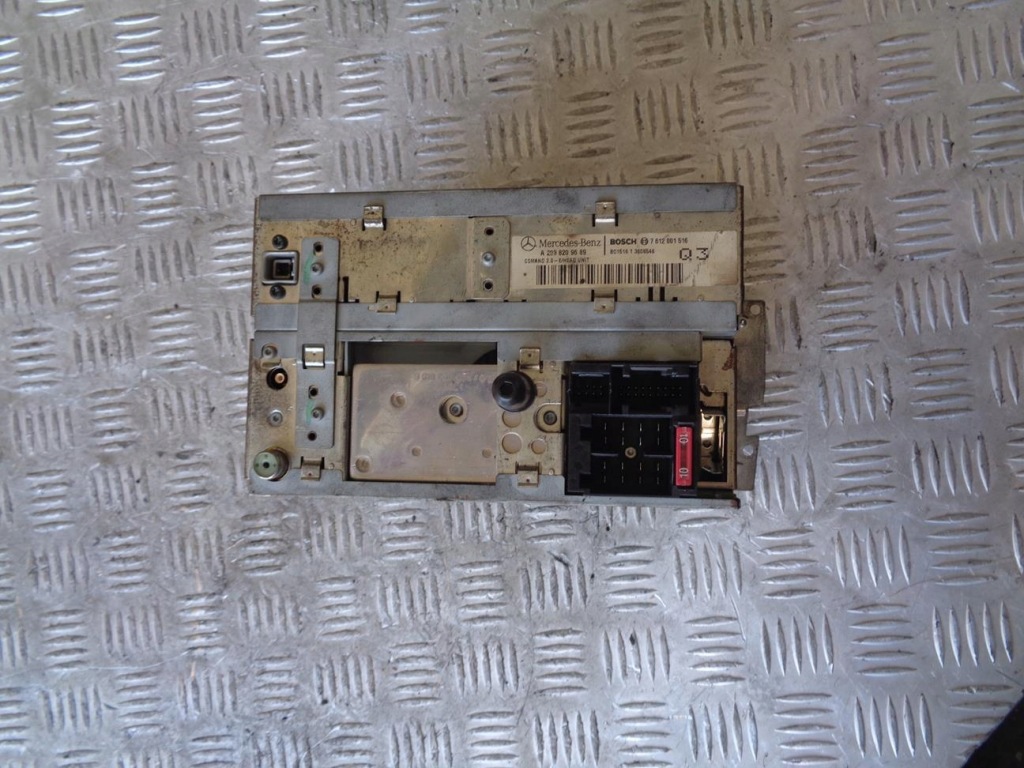 Радиопроигрыватель радио cd навигация mercedes c-klasa w203 00- a2038209689 Киев