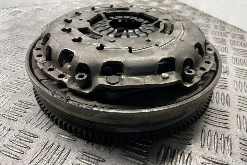 фото №6, Комплект зчеплення bmw 3 e90 3230787 2.0l дизель 105kw 2009