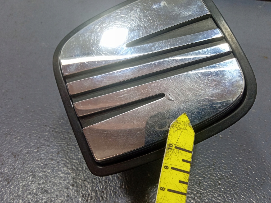 фото №8, Seat cordoba ii значок ручка крышки задний багажника 6l6827565c