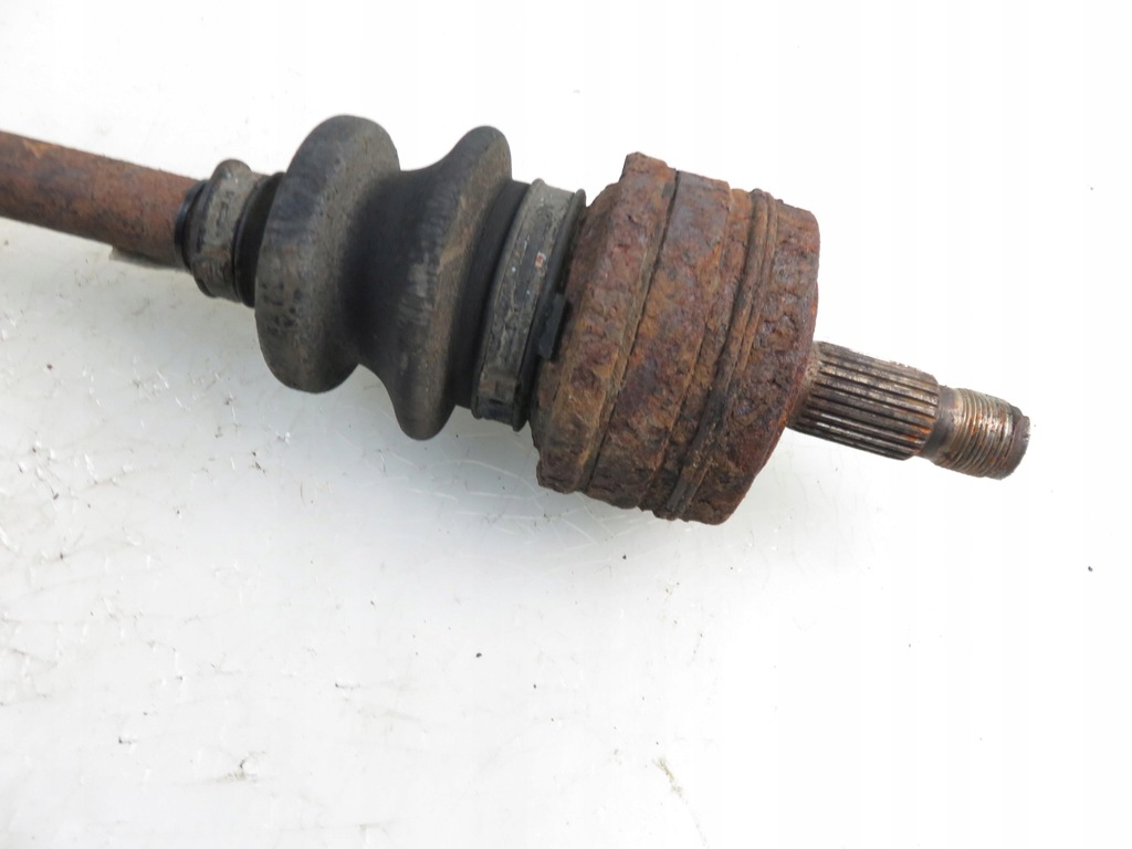 фото №7, Привідний вал права задня mercedes w202 2.2 d