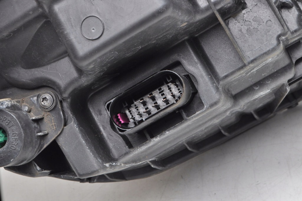 Volvo xc90 ii лампа full led левая передняя левый перед 31353155 с Разборки