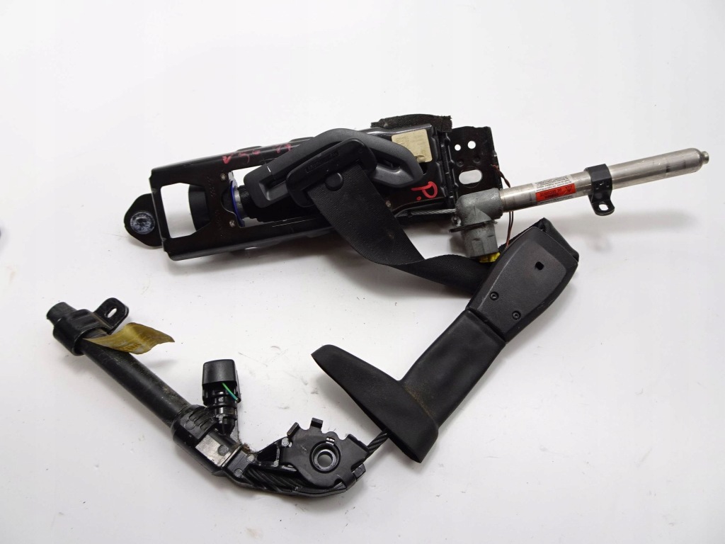 фото №3, Ремені перед kpl. volvo s40 ii v50