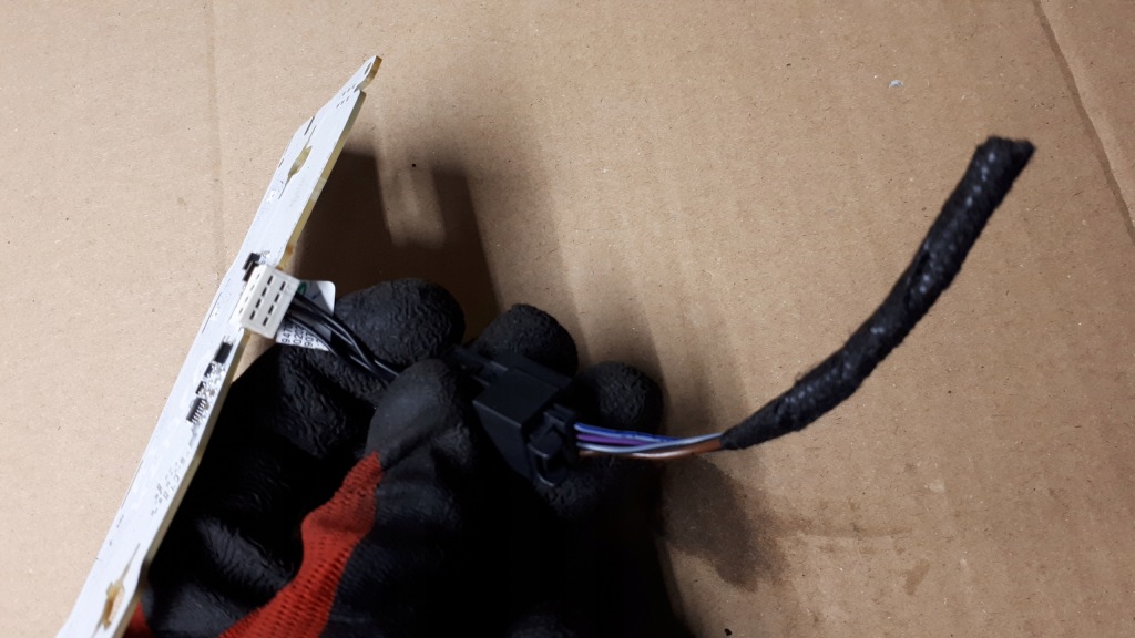 A4 b9 рестайлинг  вкладыш фары led правый  задняя светодиоды седан Цена