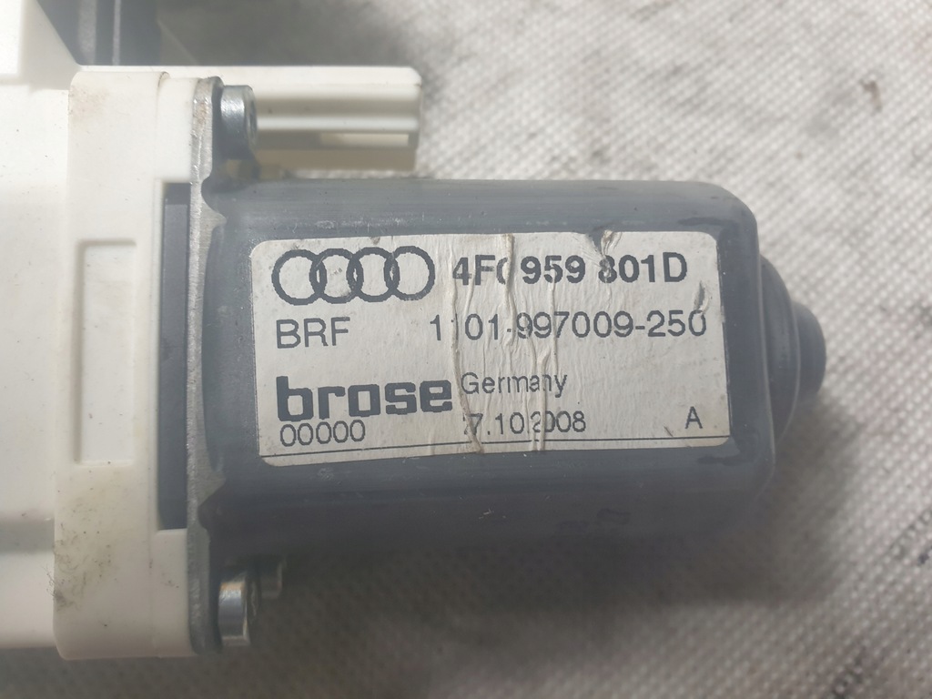 фото №2, Audi a6 c6 моторчик стекло перед левый 4f0959801d