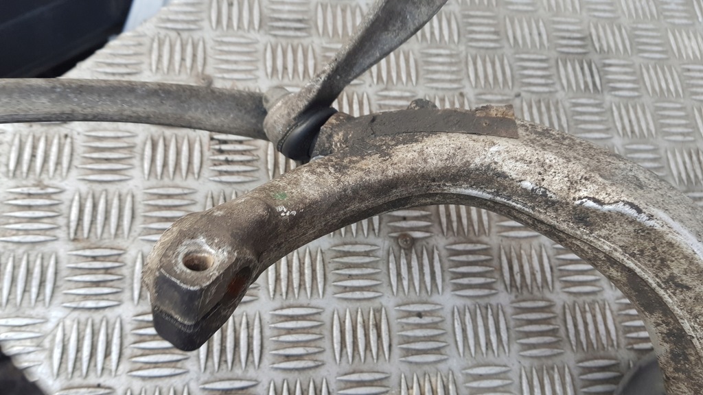 фото №13, Audi a4 b6 2.0 alt поворотний кулак ліва перед