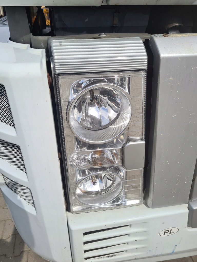 фото №2, Лампа правая фара renault magnum dxi