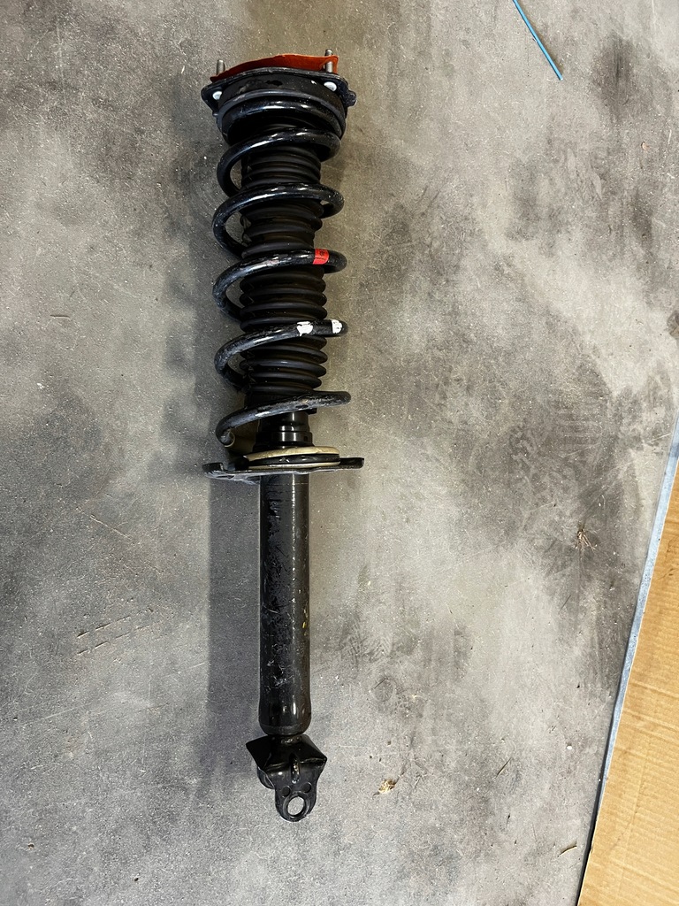 фото №1, Амортизатор задняя задний правый infiniti q50